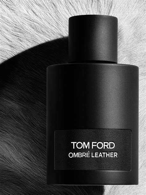 tom ford ombre leather smell.